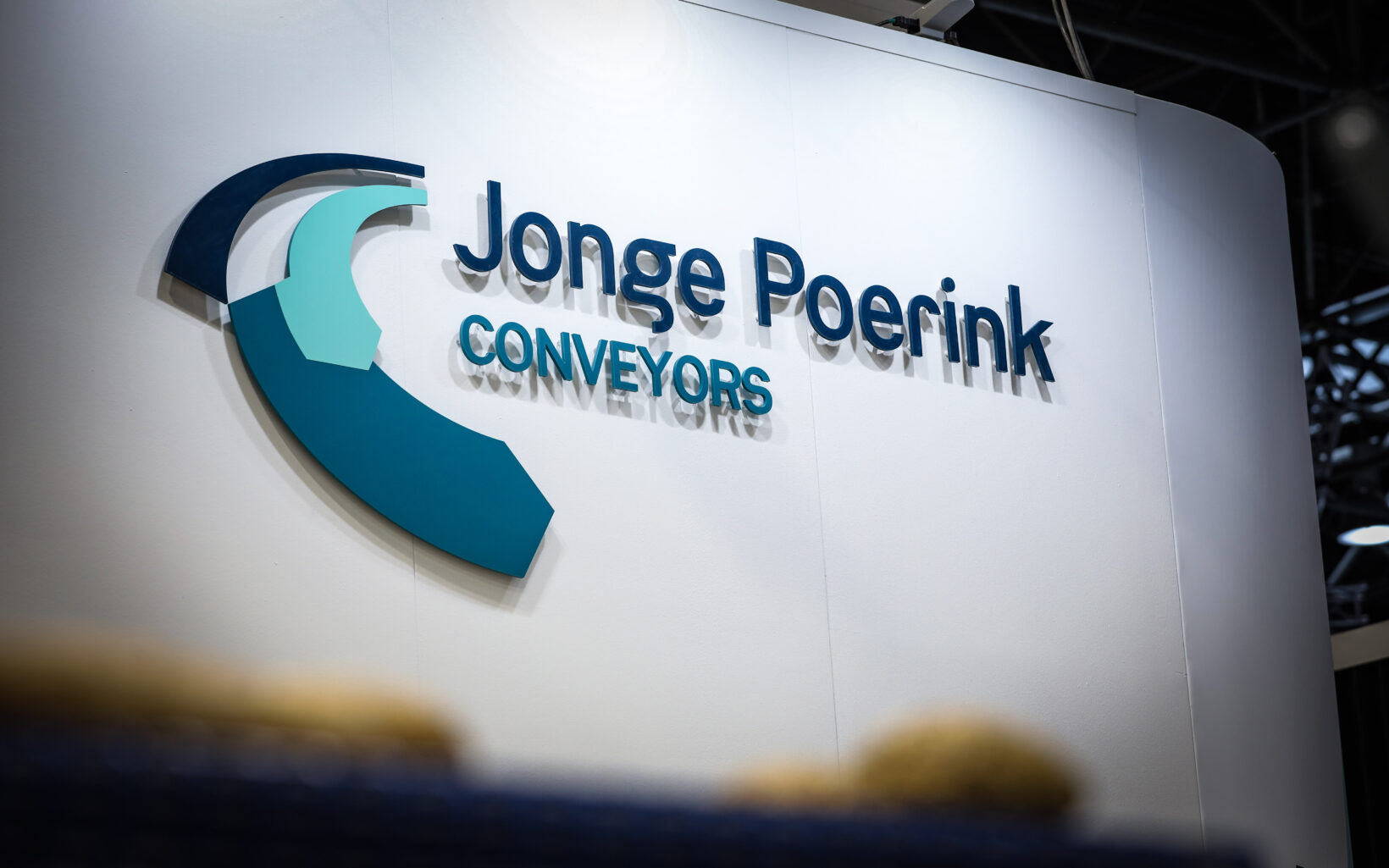 Meer weten over conveyors? Nu vrijblijvend informatie aanvragen.
